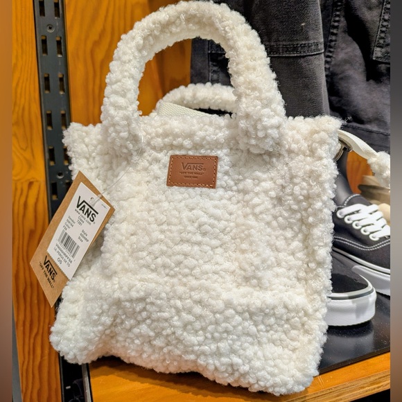 Vans Handbags - Vans Lil Peres